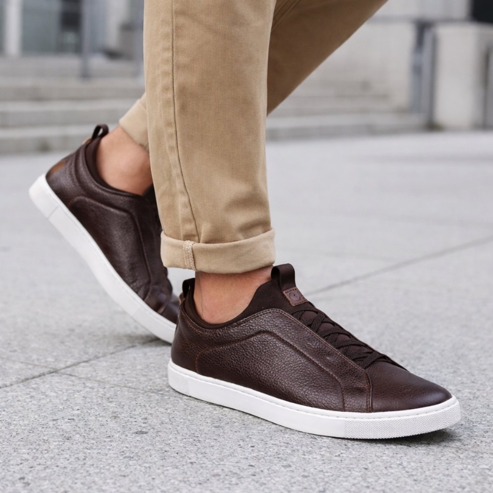 Men’s Leather Stretch Slip-On Sneakers